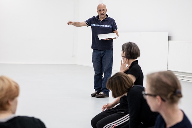 Performance image 18