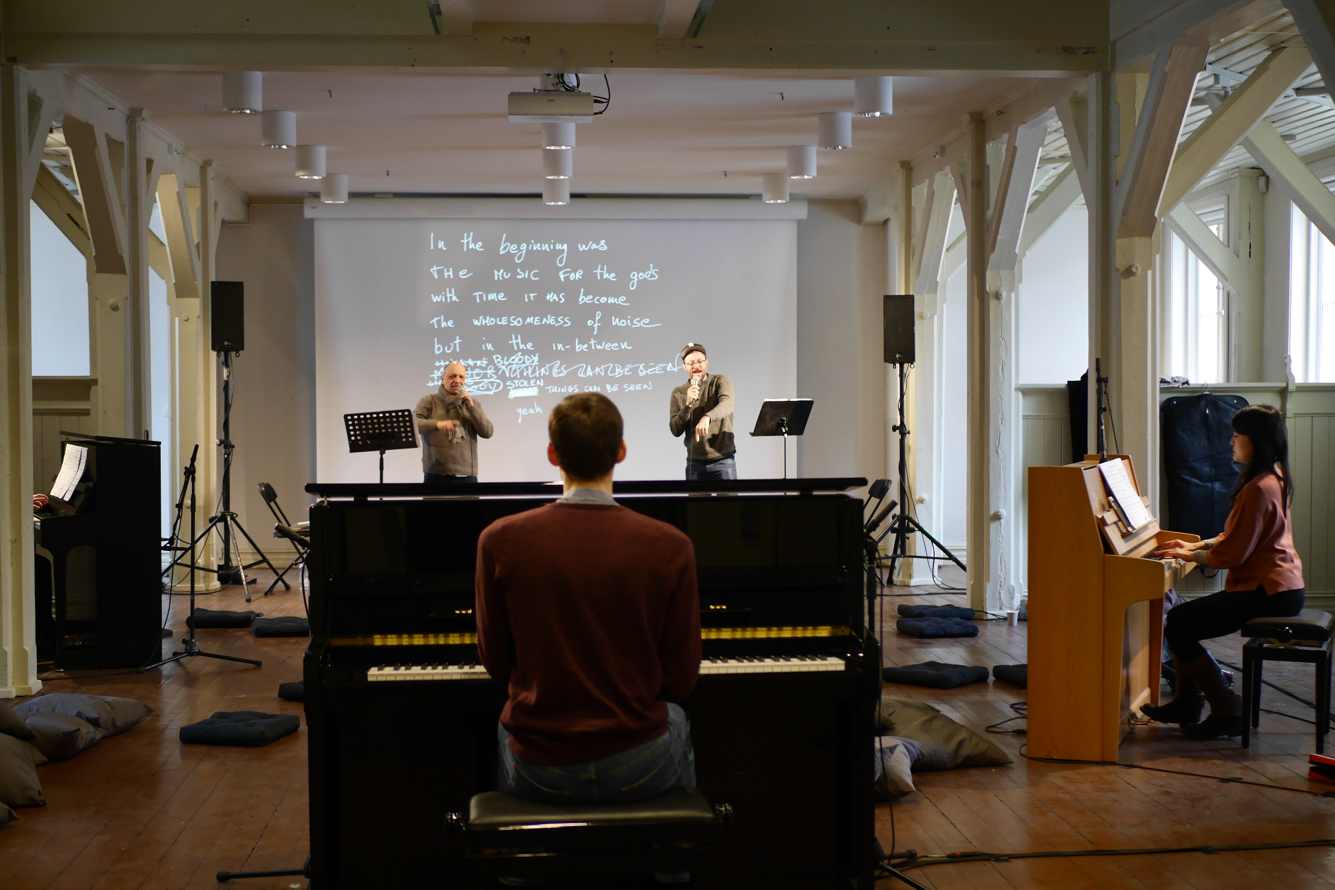 Performance image 16